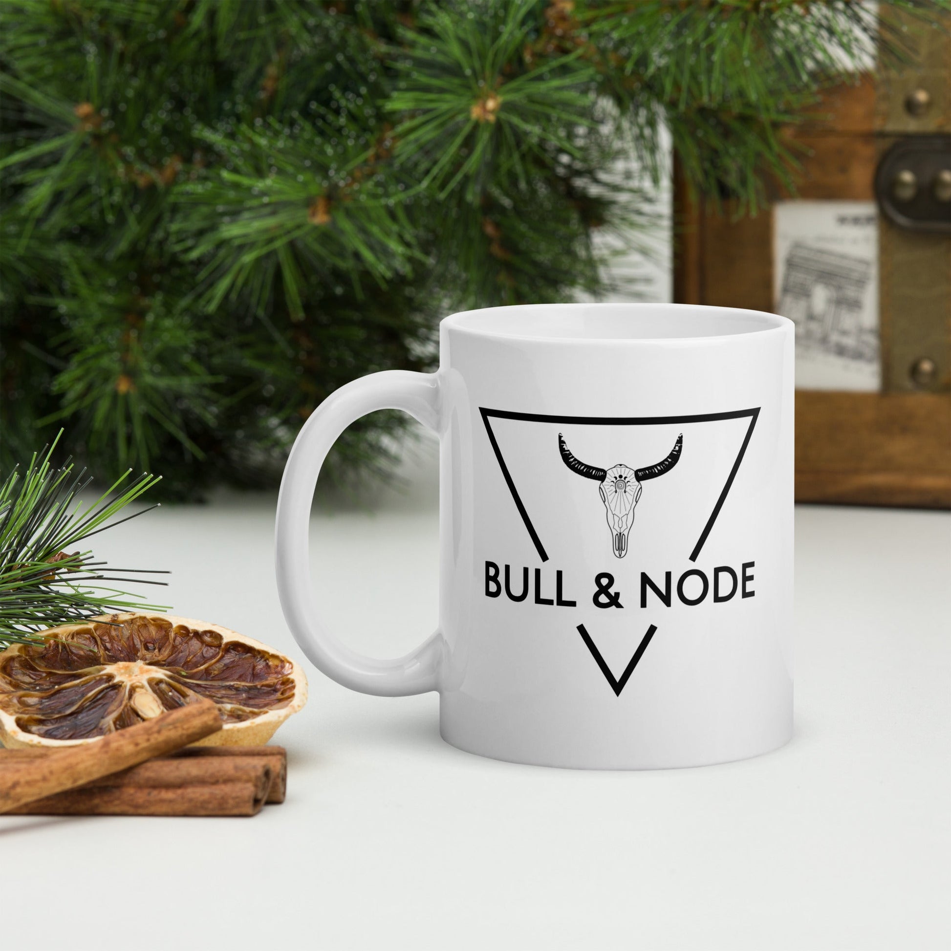 BULL & NODE White glossy mug - Bull & Node