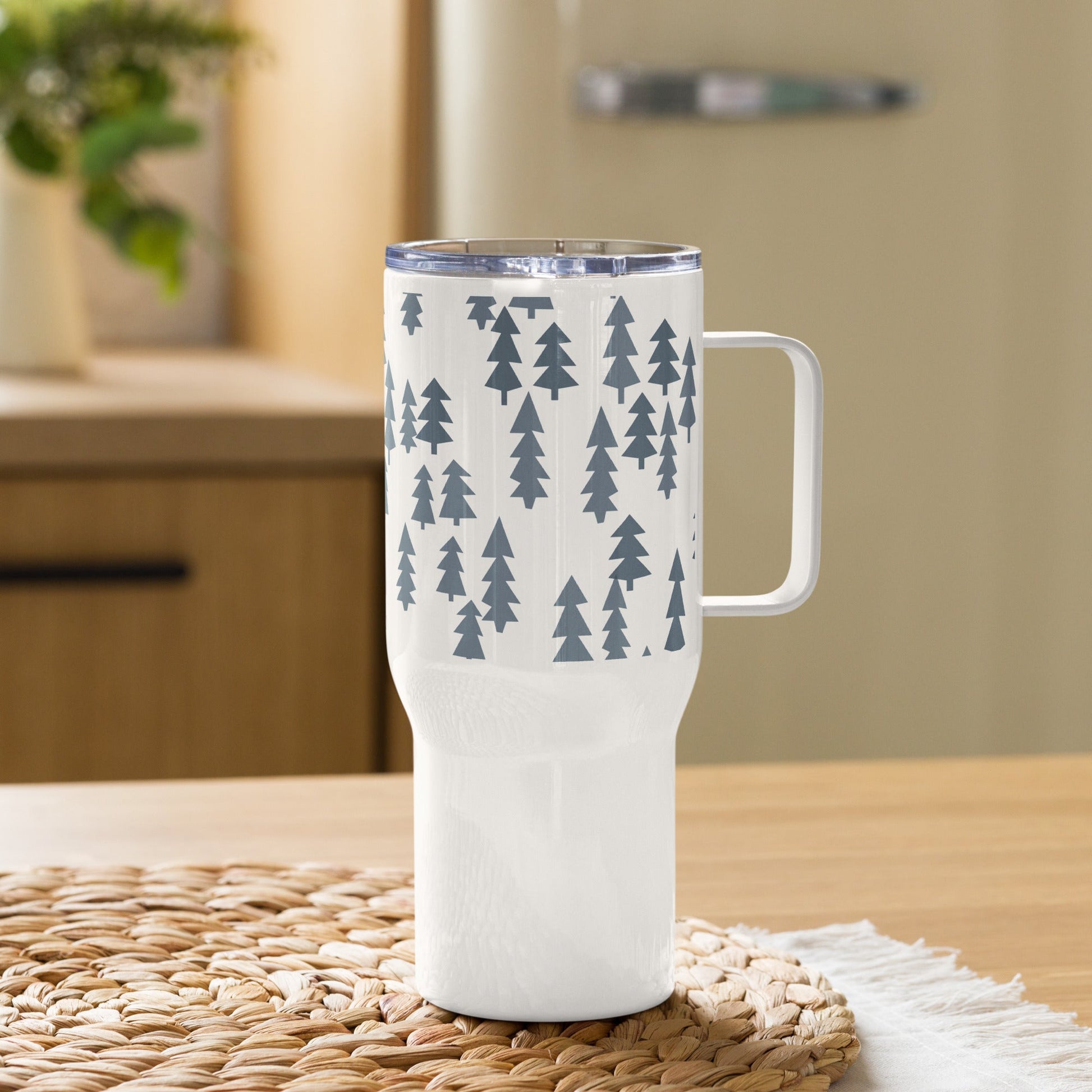 Christmas trees grey Travel mug - Bull & Node